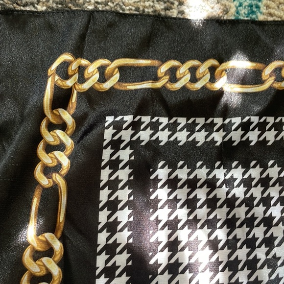 sammi Accessories - Sammi Jefcoate Scarf